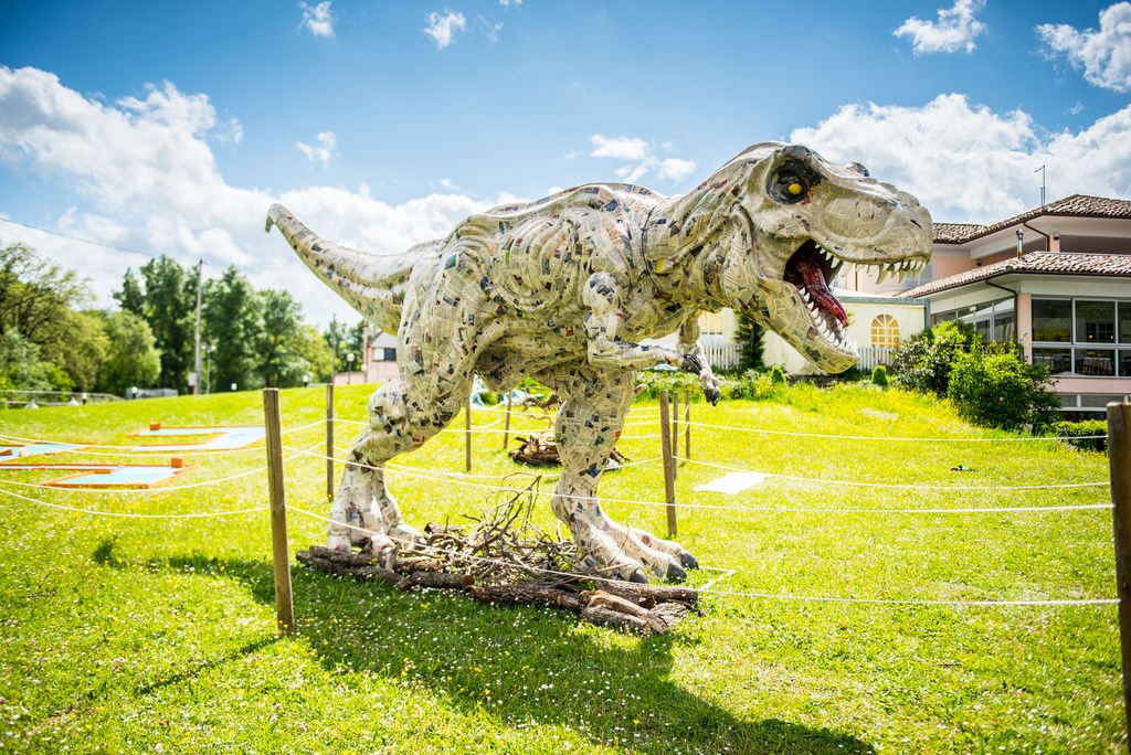 t rex sunny