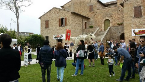 mombaroccio riciclosauri 3
